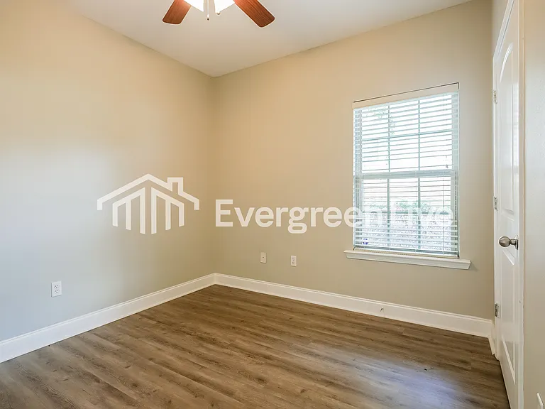 2018 Hidden Forest Ln — Photo 13