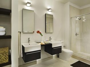 1401 Walnut St APT 402, Philadelphia, PA 19102