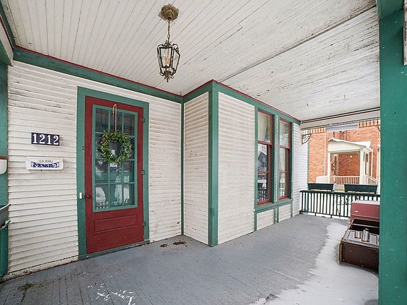 3rd image of 1212 5th St