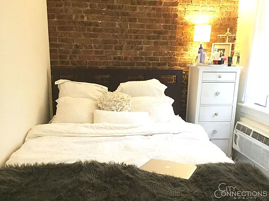 Rented by Level Group | media 19