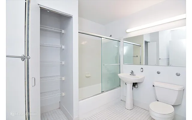 Rented by Douglas Elliman | media 14