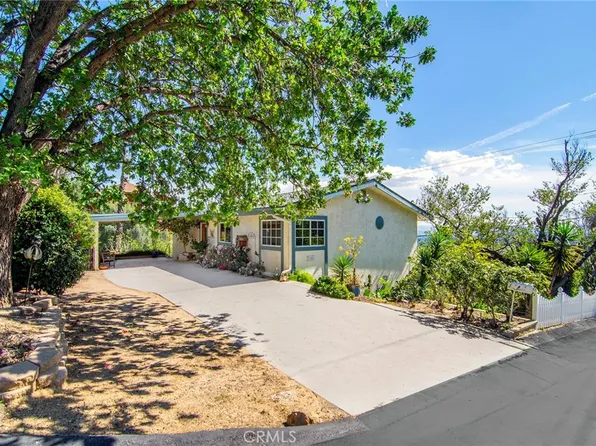 7158 Leota Ln, Canoga Park, CA 91304