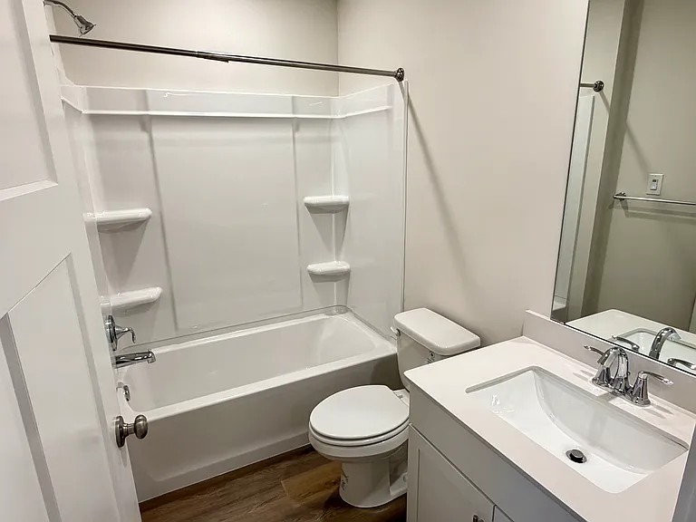 531 Cooper St — Photo 16