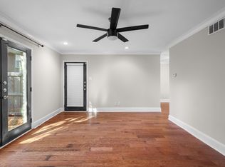 10213 Regal Oaks Dr APT 118, Dallas, TX 75230