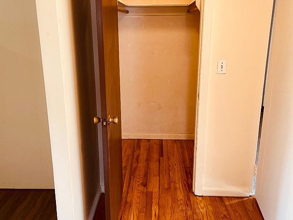 Walk in closet.