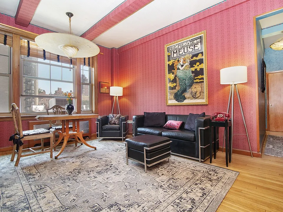 170 W 74th St #604
