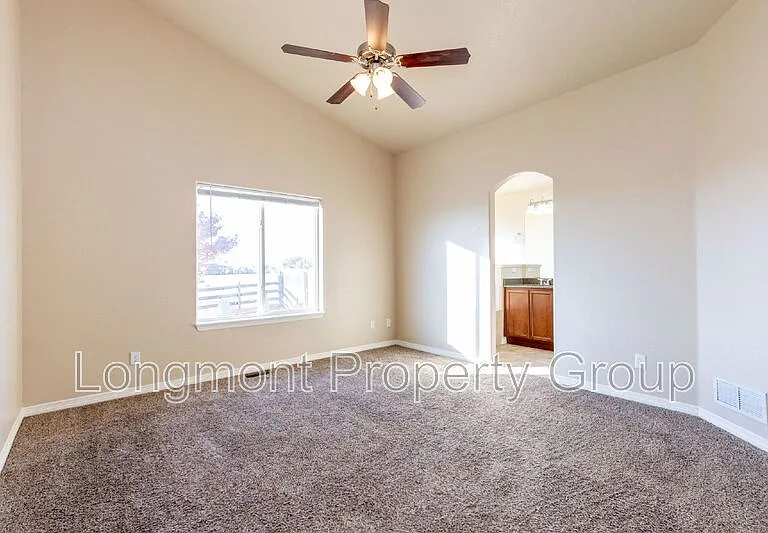 2650 Bridle Dr — Photo 10
