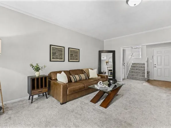 7430 Nall Ave, Prairie Village, KS 66208