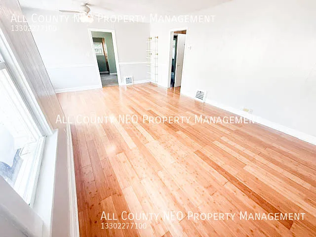 2333 18th St SW — Photo 5