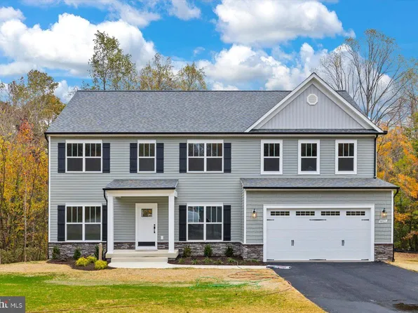 8821 Sage Ct, King George, VA 22485