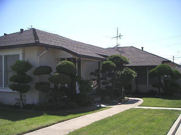 1st image of 2385 Schoolside Ave