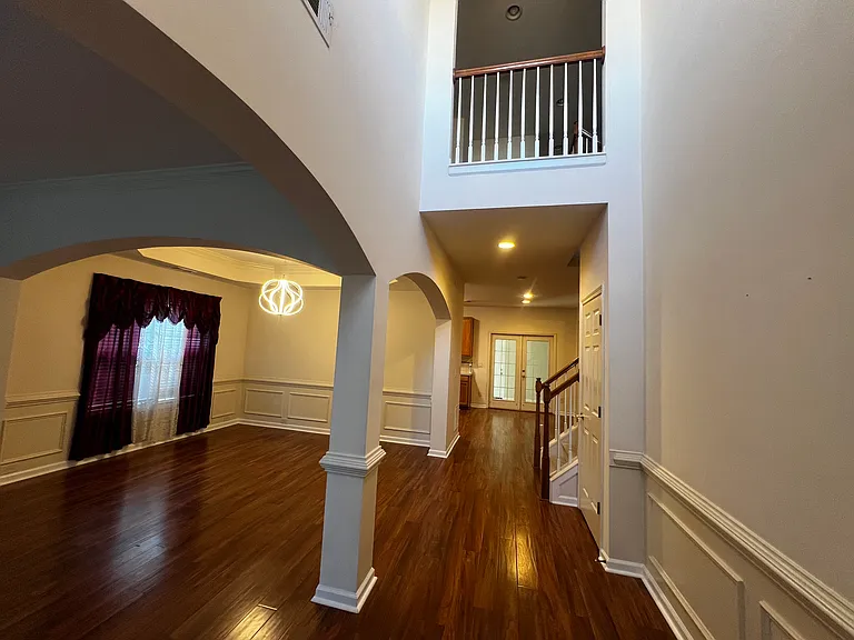 485 Villa Place Ct — Photo 2
