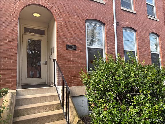 2nd image of 2336 Rutger St #36B
