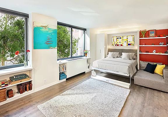 4th image of 295 Greenwich St #3ON
