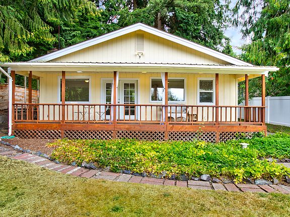 2nd image of 31426 78th Dr NW