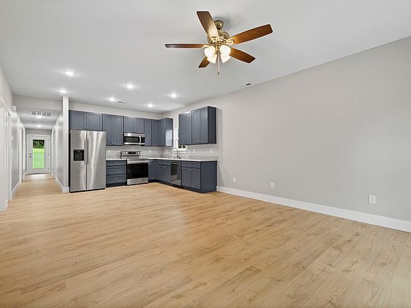 2nd image of 112 Bedrock Rd #B