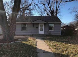 941 N Barber St, McPherson, KS 67460