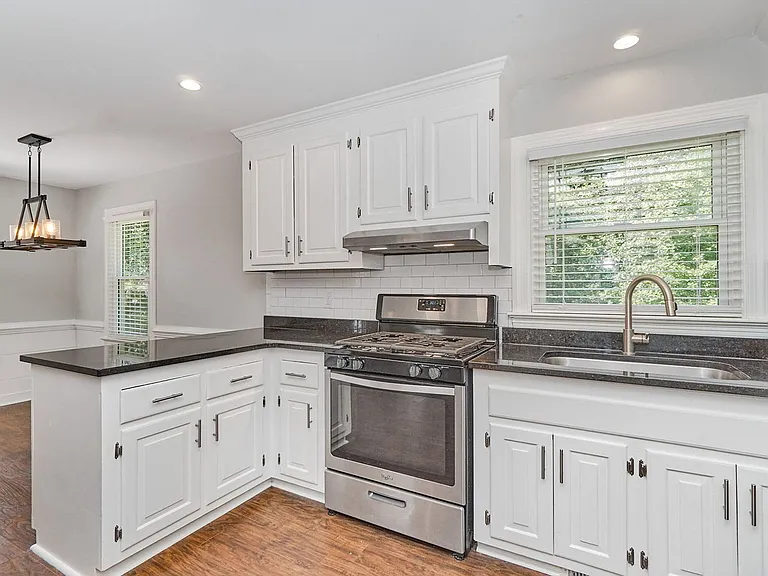 9395 Blacksmith Dr — Photo 18