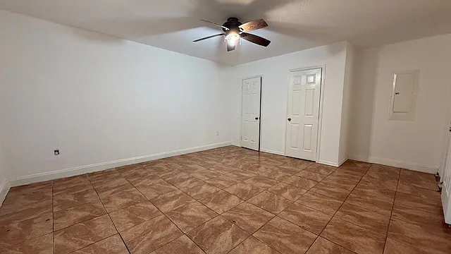 4909 Brianhill Dr — Photo 24