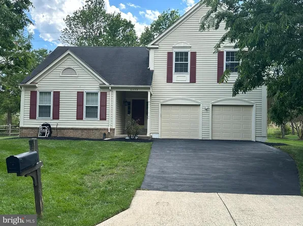 6458 Woodmere Pl, Centreville, VA 20120