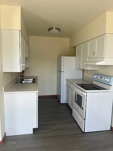 132 S 1st St #1W Photo 1