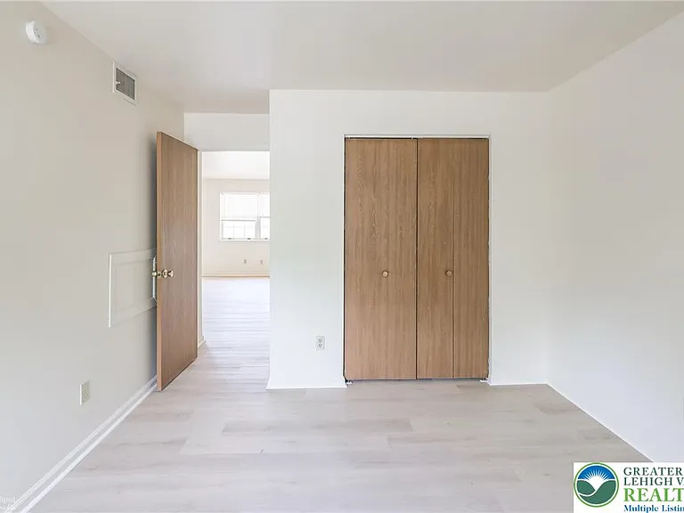 1464 Cedar Crest Blvd #18 — Photo 27