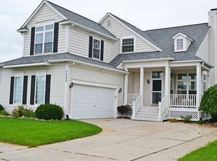 1405 Fountain View Ln, Oxford, MI