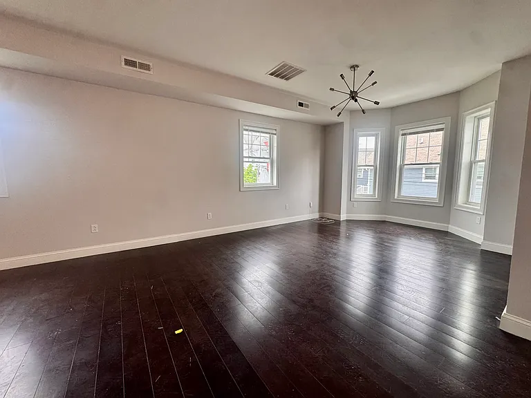 9 Batchelder St #2 — Photo 8