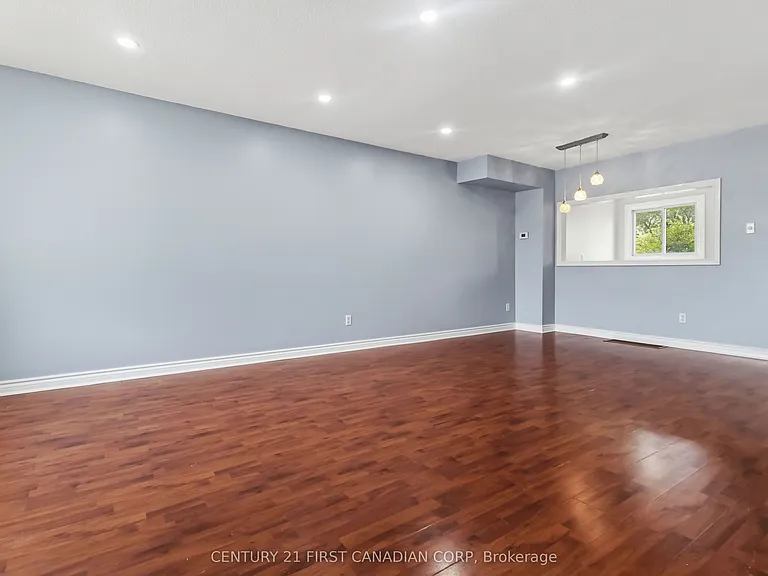 51 Sholto Dr #54 — Photo 10