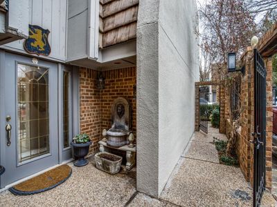 9203 Esplanade Dr, Dallas, TX, 75220
