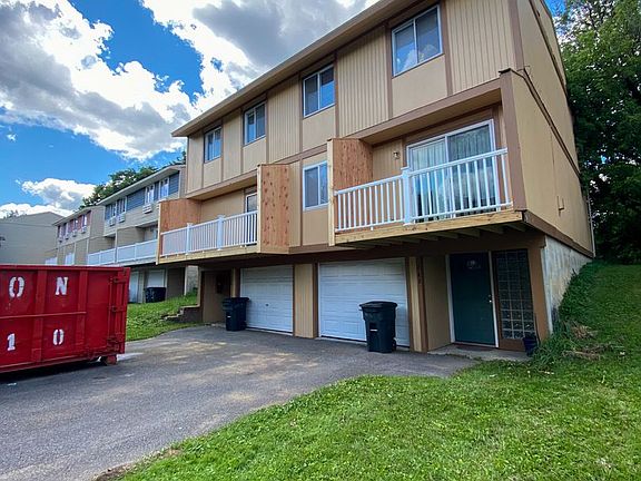 2nd image of 242 Robert Dr #C07f90c55