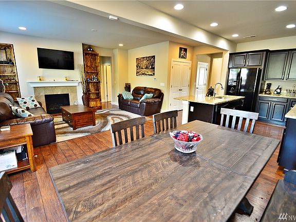 5th image of 1929 184th Street Ct E