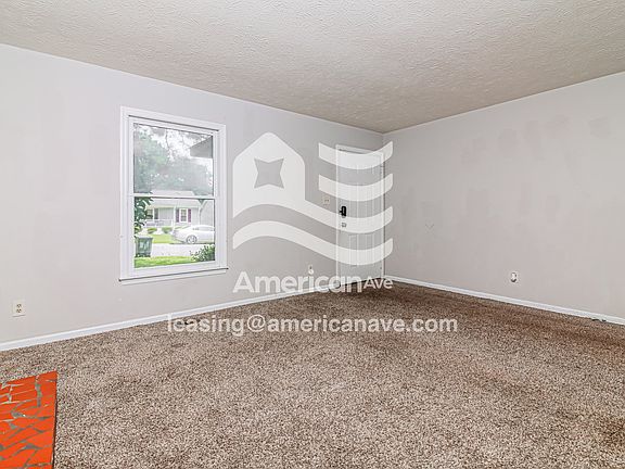 53539_003_living_room_4.jpg