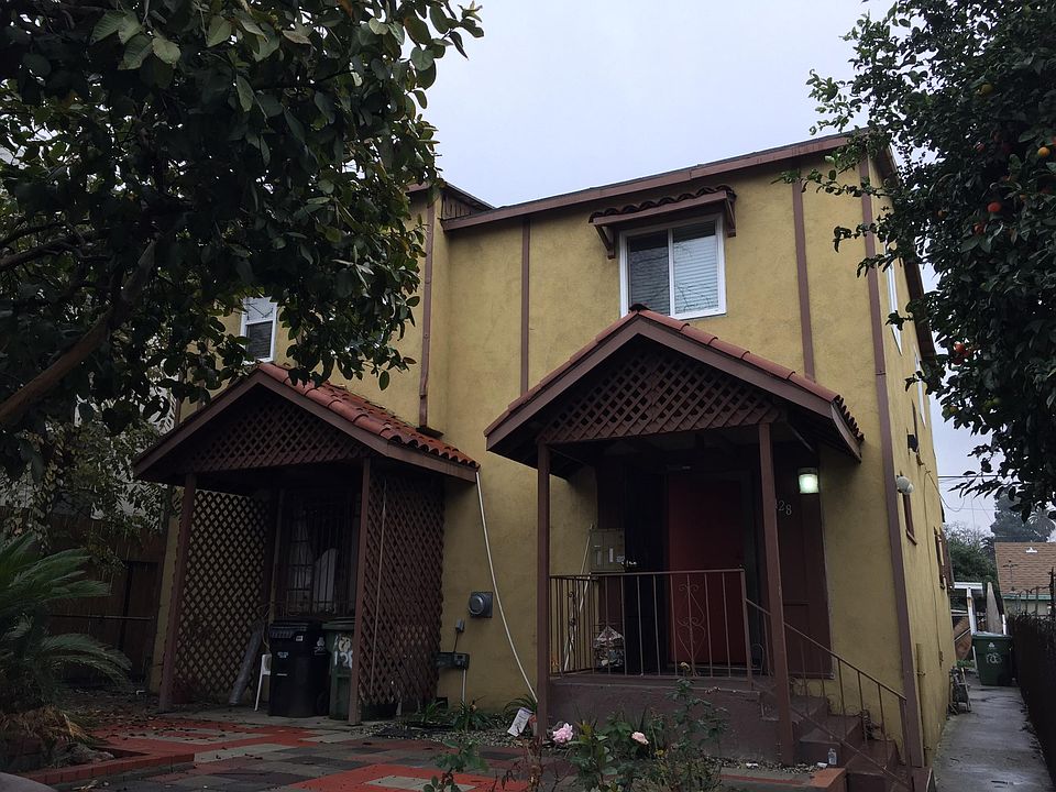1st image of 128 N Alvarado St APT 2
