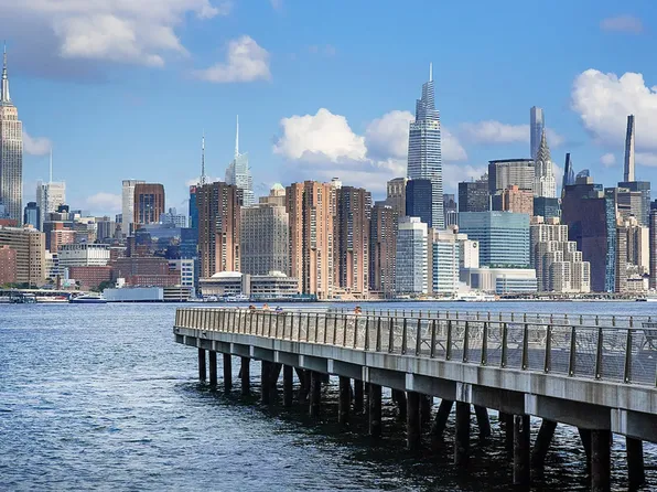 491 Keap Street image 14 of 21