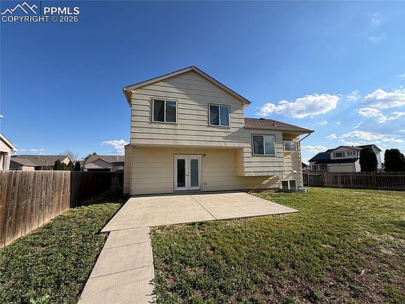 4th image of 7692 Middle Bay Way
