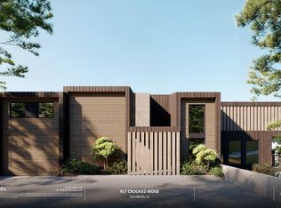 917 Crooked Ridge Rd, Gatlinburg, TN 37738