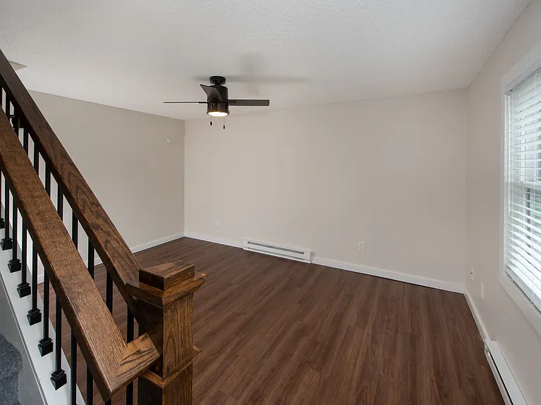 6-14 Kirby Rd — Photo 7