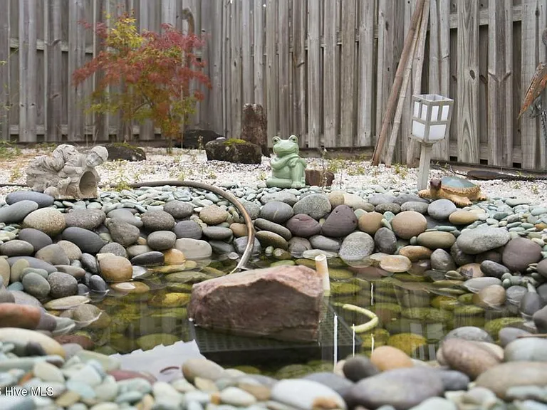 5006 Carleton Dr #113 — Photo 34