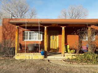 1324 Camino Carlos Rael, Santa Fe, NM 87507