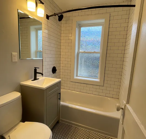 230 Lafayette St #10 — Photo 3