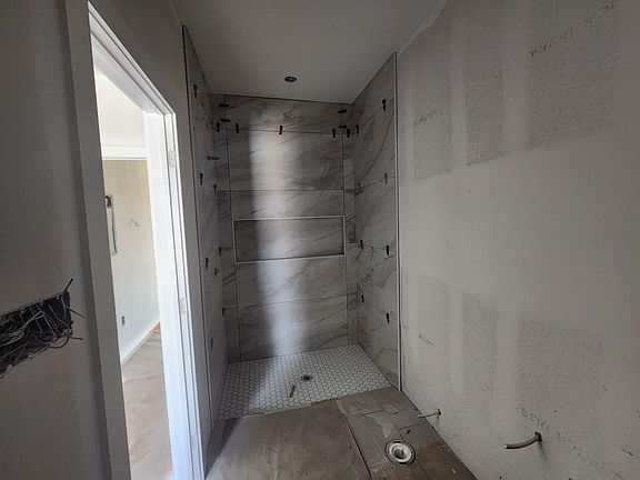 4th image of 5214 Curuba Dr