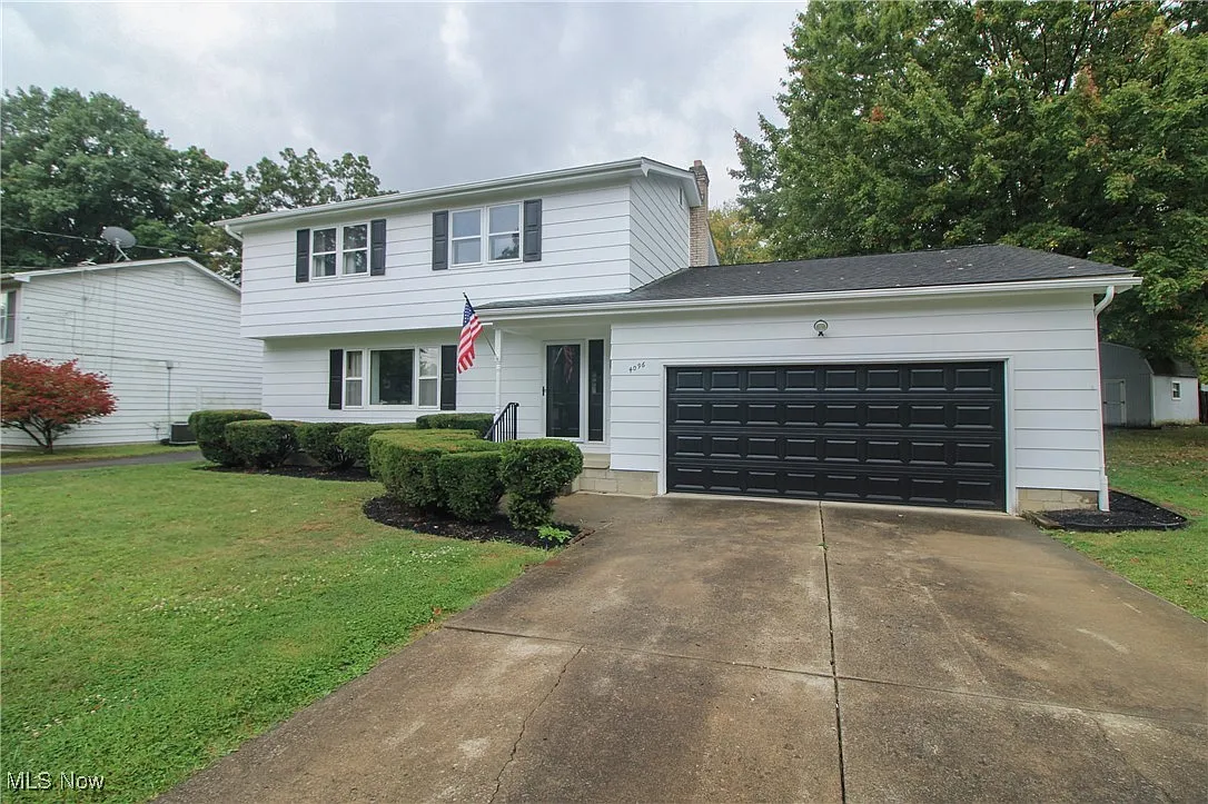 4096 Bob O Link Dr photo 1