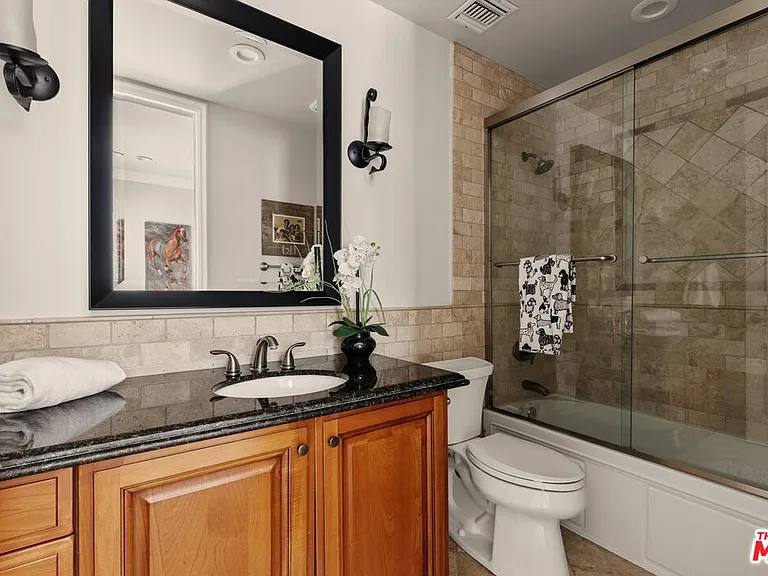 1610 Camden Ave #101 — Photo 27