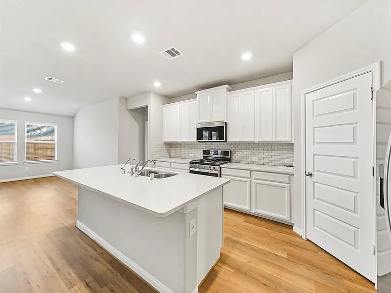 21622 Teton Rock Trl — Photo 6