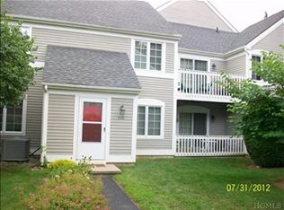 408 Chestnut Dr, Carmel, NY 10512