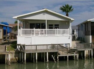 817 E Oyster Dr, Port Isabel, TX 78578