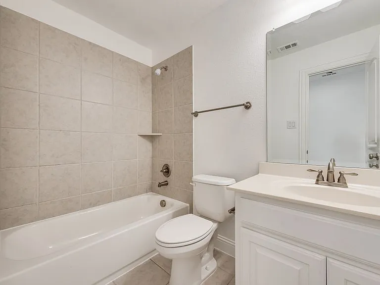 14113 Sugar Hill Dr — Photo 11