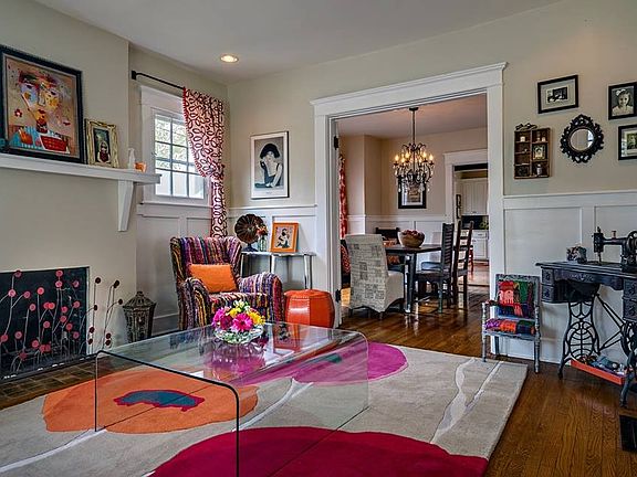 4th image of 1701 Forrest Ave