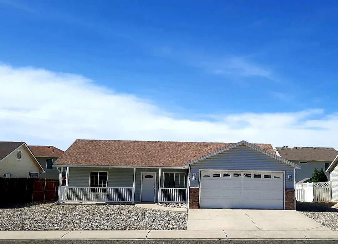 2832 Maverick Drive — Photo 1